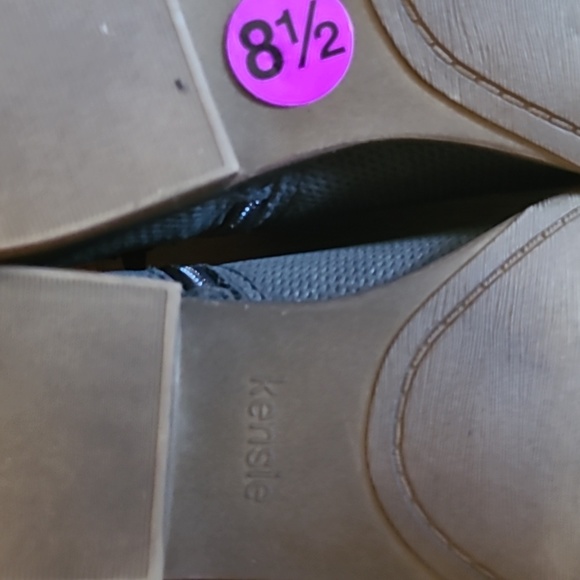 KENSIE 8 1/2 gray ankle boot - Picture 10 of 10